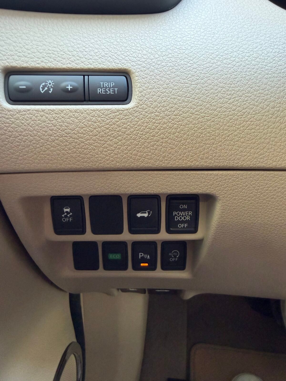 NISSAN X-TRAIL 1.6DCI TEKNA